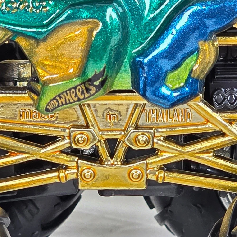 Hot Wheels Monster Trucks Mega Wrex Iridescent Teal Blue Gold Chrome 1:64 Scale
